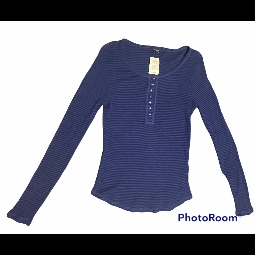Lucky Brand NWT Blue Thermal XL Top